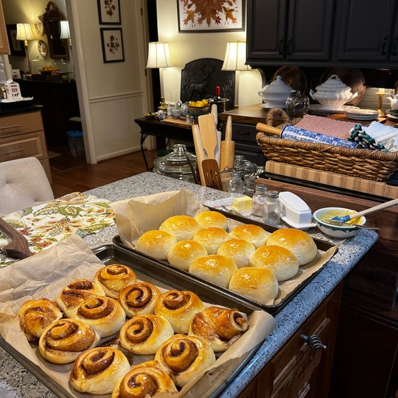 Meet your Posher, Kelli - Picture 9 of 9